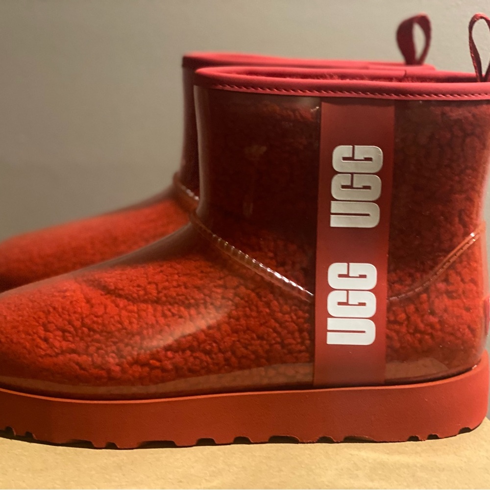Brand new Ugg’s